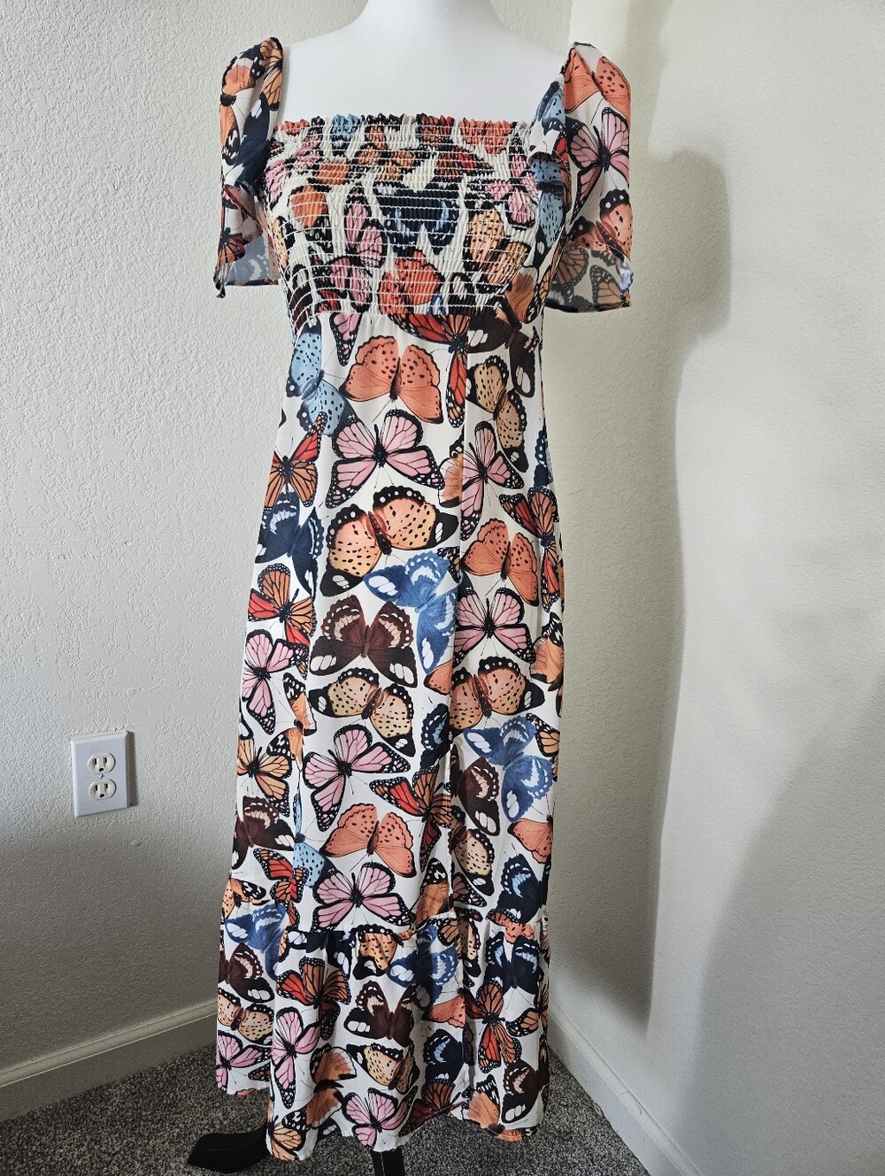 Show Me Your Mumu Brenda Midi Dress in the Baileys Butterflies print Size Small
